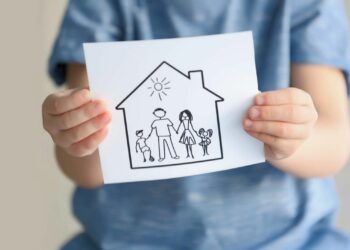 Фінансова допомога при всиновленні від “СОС Дитячі містечка”