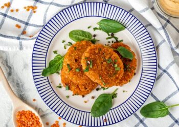 Котлети з червоної сочевиці