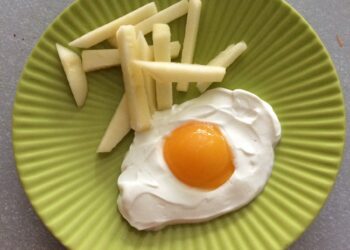 Десерт «Яєчня»