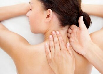 Корінцевий синдром: коли болить усюди