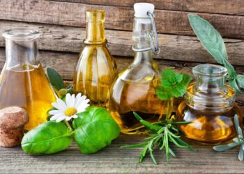 Народні засоби: при застуді та кашлю, для зміцнення ясен, від болю у суглобах