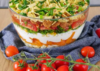 Салат із чипсами