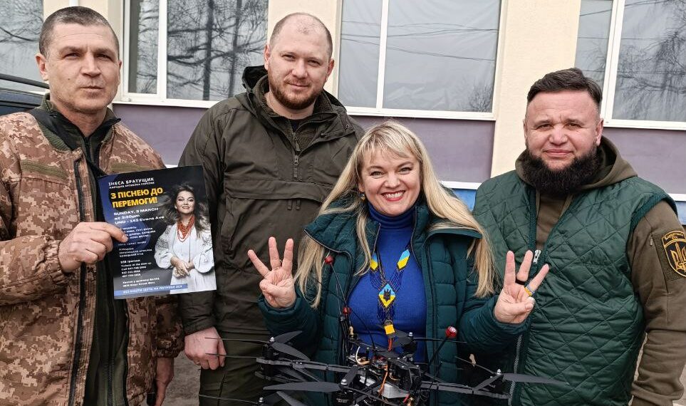 Інеса Братущик: “Країні потрібні справжні, правдиві українці”