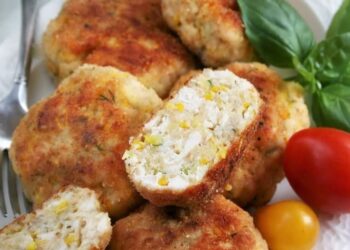 Курячі котлети з овочами