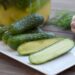 Малосольні огірки на мінеральній воді