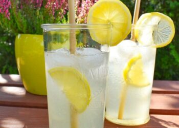 Лимонад із чебрецем