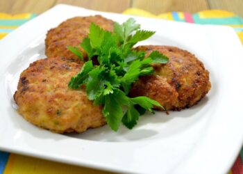 Курячі котлети з кабачком