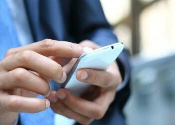 Будьте на зв’язку і під час знеструмлень