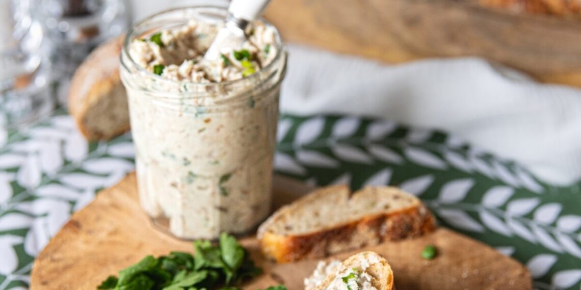 Смачна намазка замість ковбаси