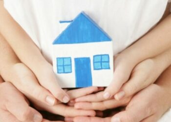 Хто має право та як розпоряджатися майном неповнолітніх