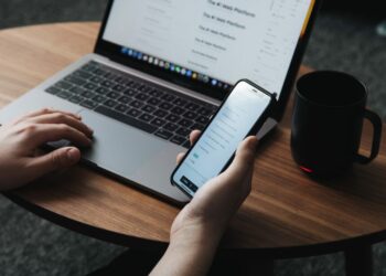 Усі важливі дані копіюйте