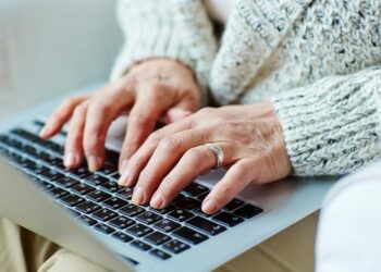 Як авторизуватися в мобільному застосунку ПФУ