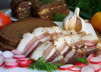 Сало в розсолі