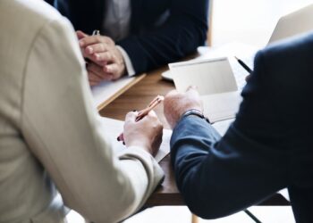 Запроваджують систему обліку немайнової шкоди