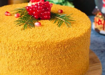 Медовик без розкочування коржів