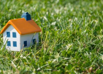 Оформіть право власності на землю