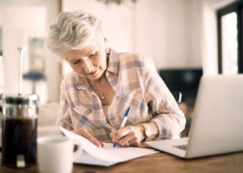 Чи збережеться у працюючого пенсіонера виплата