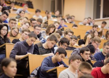Які освітні пільги мають діти військових?