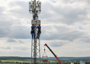 І в блекаут на зв’язку