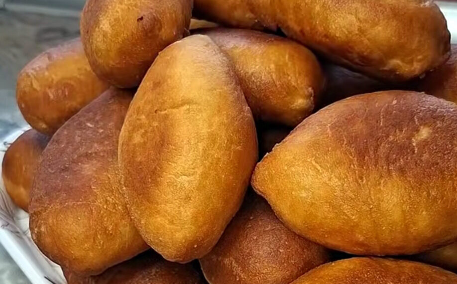 Заварні пиріжки з капустою