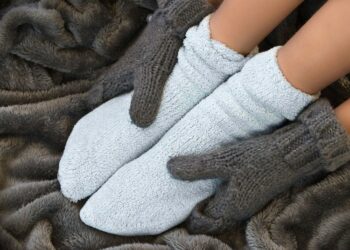 Мерзнуть руки й ноги