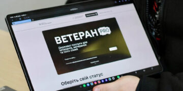 «Ветеран Pro» у вашому смартфоні:  як цифрові послуги допомагають захисникам навіть у найвіддаленіших селах