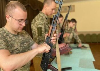 «Основи національного спротиву» для студентів