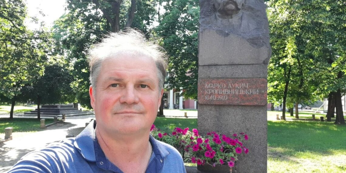 Володимир Ніколаєнко: “Життя як сито: всіх воно просіює”