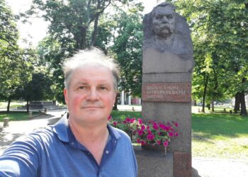 Володимир Ніколаєнко: “Життя як сито: всіх воно просіює”
