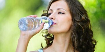 Скільки потрібно води організму