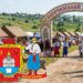 Символи міст наших: письменник із персонажем на гербі Великих Сорочинців